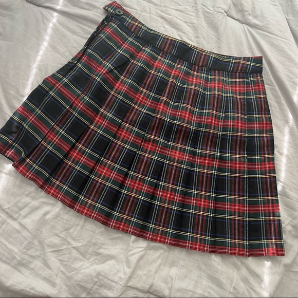ACCEPTING OFFERS- UO Plaid Skirt - Picture 3 of 5